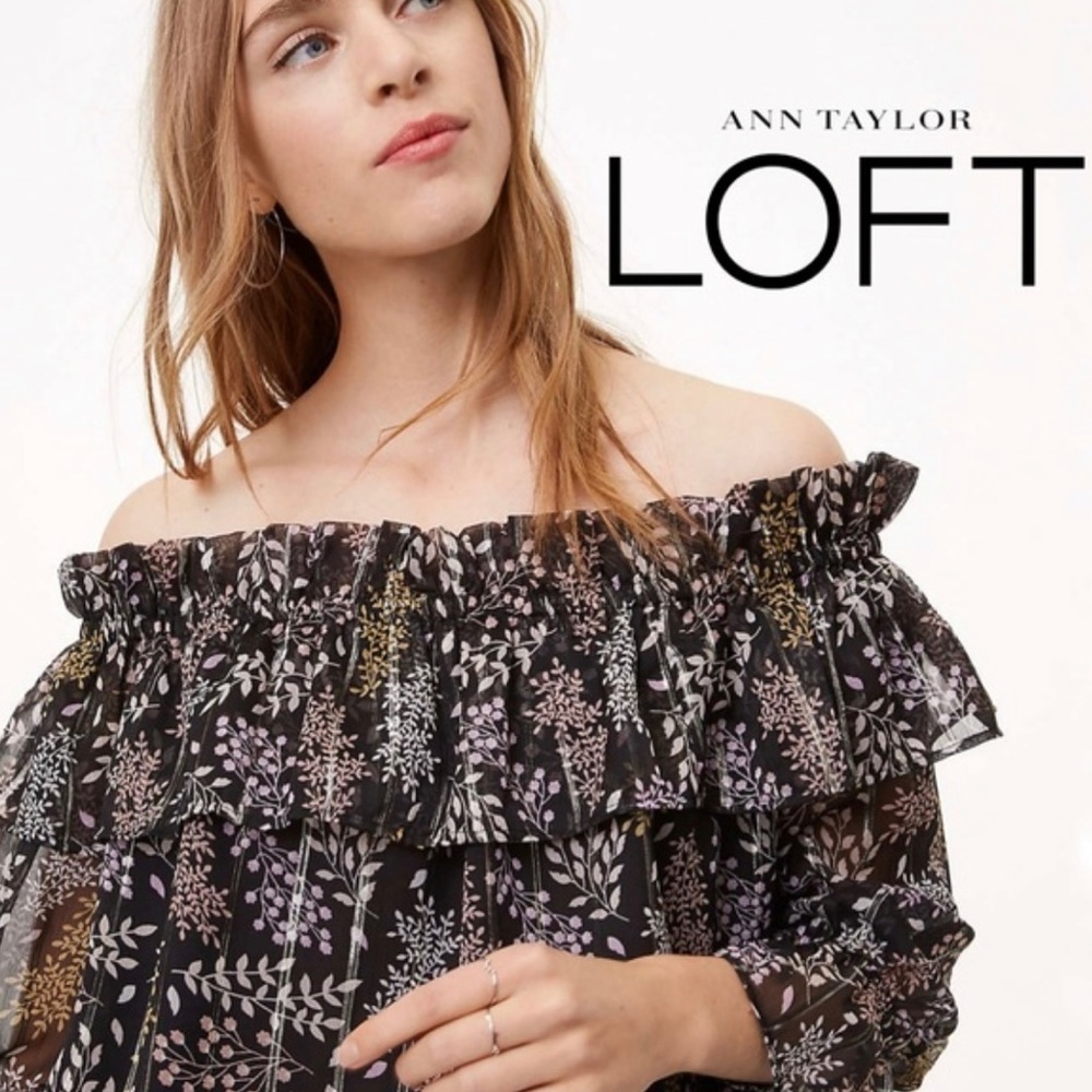 NWT Ann Taylor Loft Diamond Flounce Cold Off the Shoulder Top Size Small💕